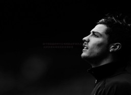 问鼎娱乐-纽卡球迷组织呼吁主场揭幕战齐唱你永不独行 向利物浦及受伤球星若塔致意