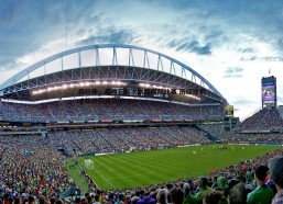 问鼎娱乐-蒋叶非，最难忘首次执裁国际比赛 历经挫折才能收获成长